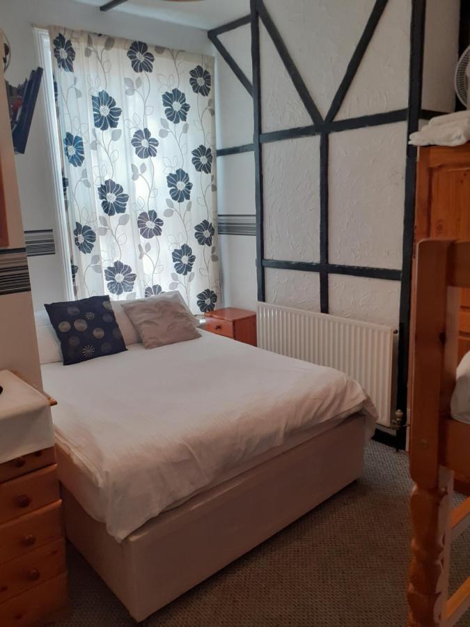 Deneside Guest House Blackpool Exteriör bild